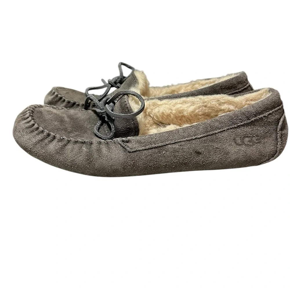 UGG Men's gray Suede Loafers slippers size 11 - Picture 4 of 7